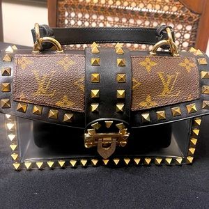 Louis, Up cycled, clear w/removal pouch